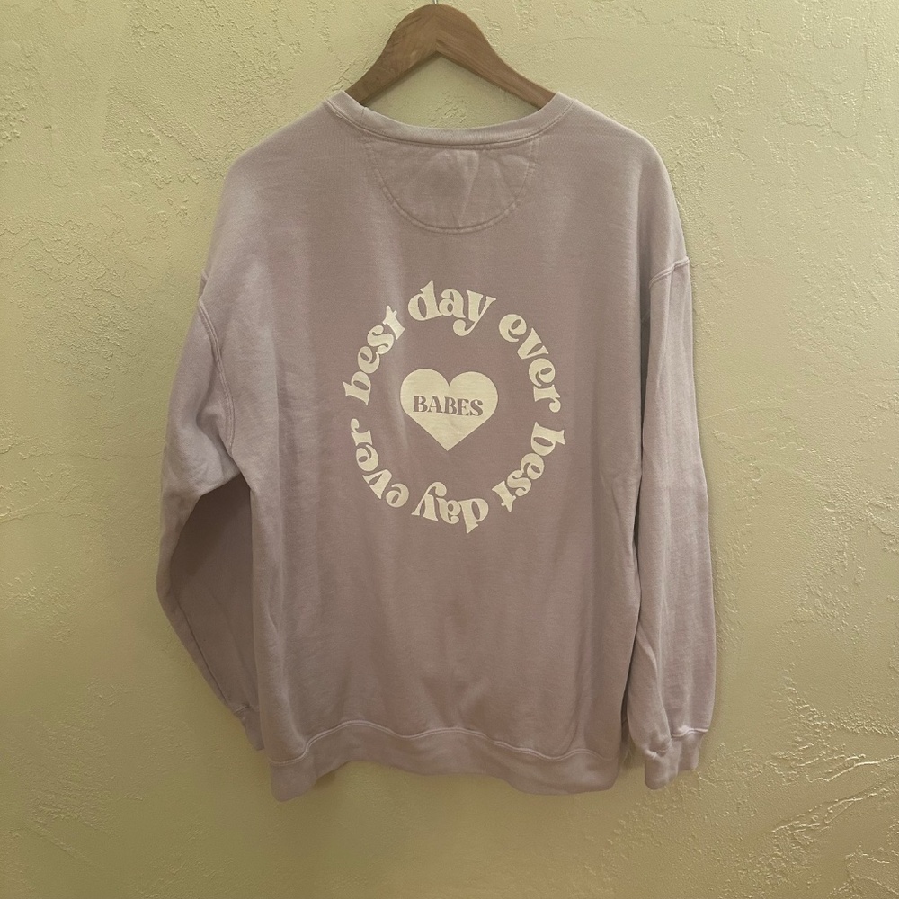 Comfort Colors Loverboy Babes Sweatshirt XL Best Day Ever Graphic Crewneck - Picture 4 of 4